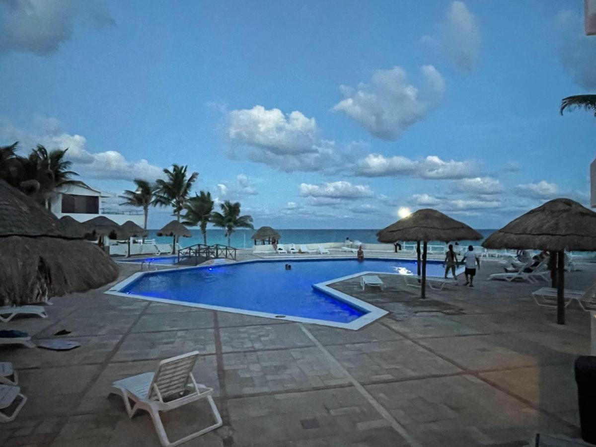 Suite Brisas Cancún Extérieur photo